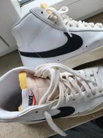 Nike Blazer Gr. 42 weiß Bayern - Erding Vorschau