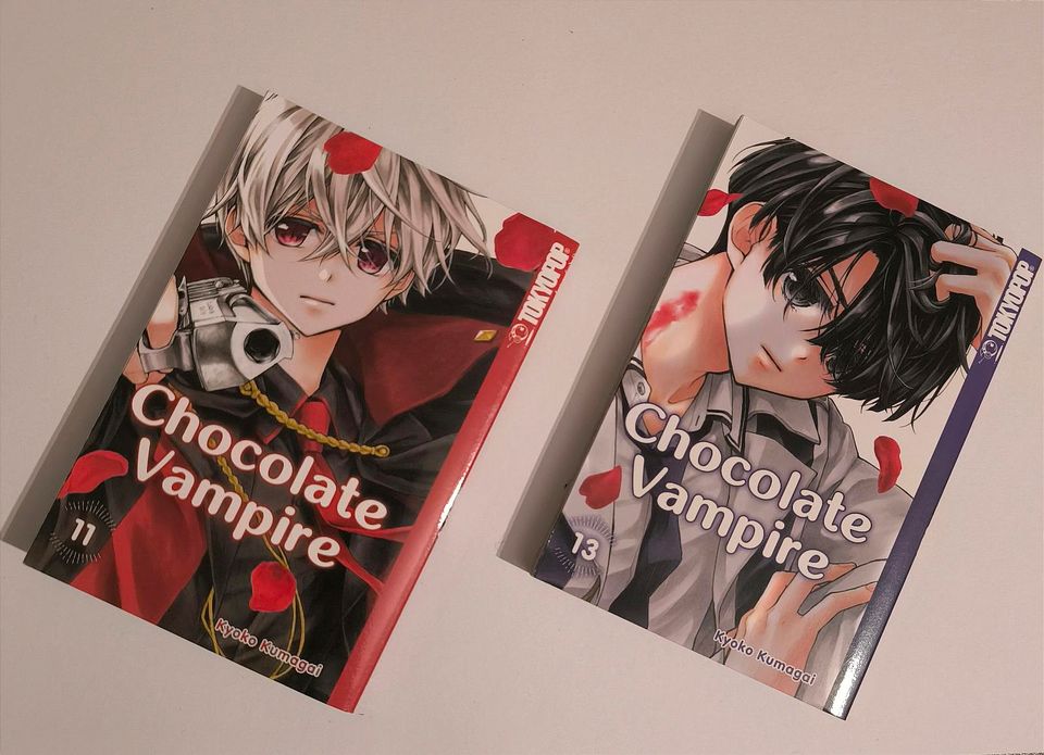 Chocolate Vampire Manga Band 11 & 13 in Baunatal