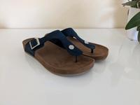 Graceland Sandalen Gr. 38, navy, ähnlich Birkenstock Gizeh Nordrhein-Westfalen - Witten Vorschau
