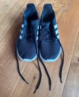 Adidas Turnschuhe Jugendliche Gr 40 wie neu Hessen - Karben Vorschau