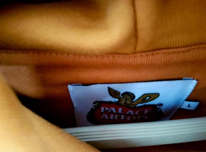 Palace X Stella Artois Hoodie , L (Gold) Pullover Winter Mode in Willich