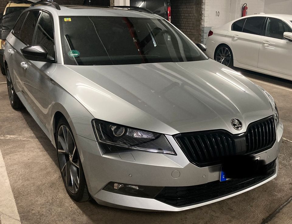 Skoda Superb in Köln