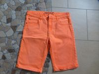 Krasse orange Strech Shorts von Chapter,Gr.176 Nordrhein-Westfalen - Hille Vorschau