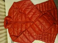 Jacke rot neu Gr. S Hessen - Alsfeld Vorschau