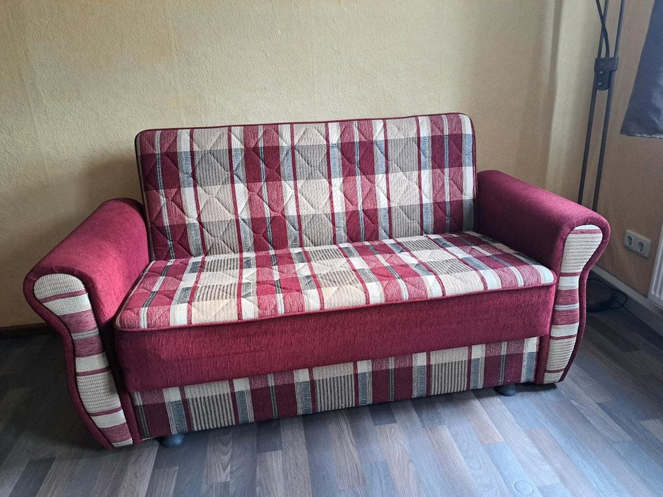 2 sitzer Couch Sofa mit Kippfunktion und Bettkasten in Hachelbich
