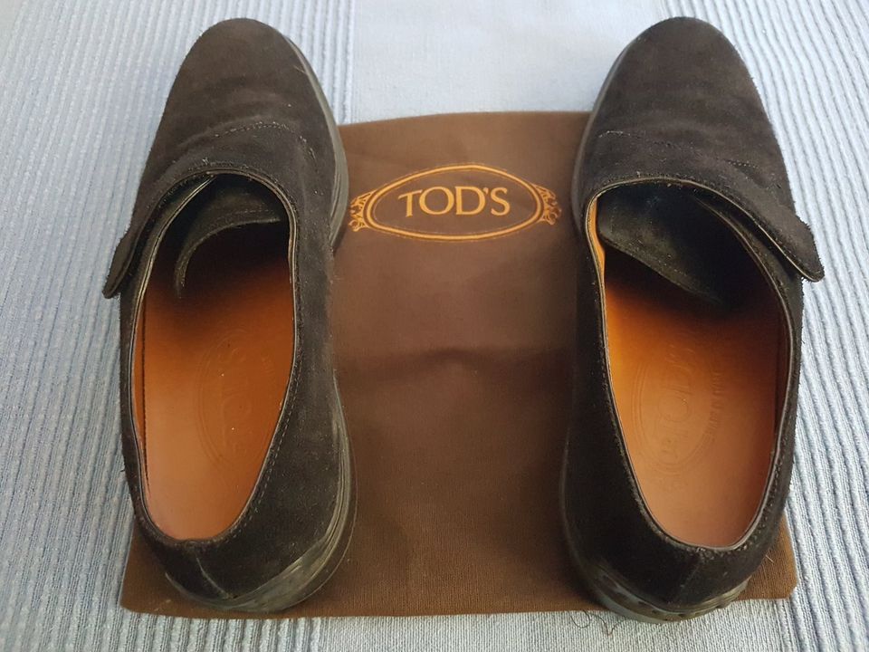 TOD`S Damenschuhe, Wildleder/Gummisohle, schwarz, Gr. 38 in Gütersloh