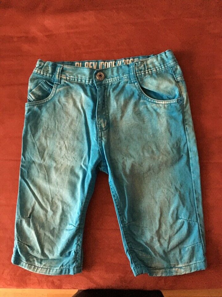 Jungen Shorts Gr. 146 türkis/ hellblau in Marienheide