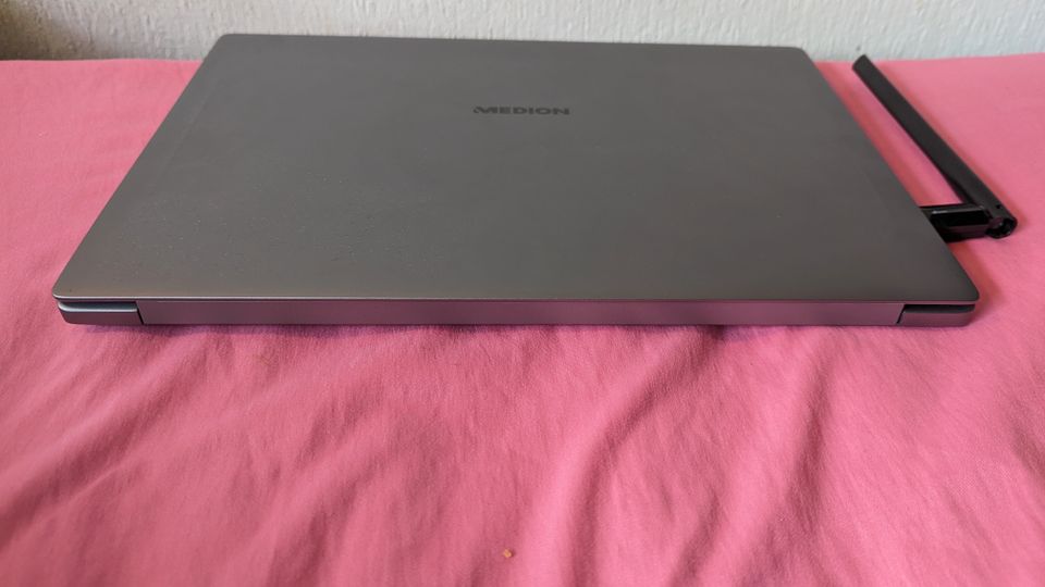 Medion S15447 Notebook 15 Zoll Windows 11 8 GB RAM, 256 GB SSD in Mengen