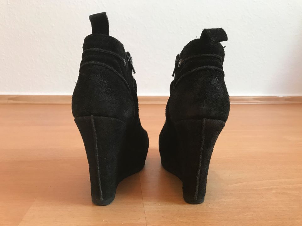 NEU Original DIESEL Schuhe Stiefeletten Stiefel Schwarz 36 37 in Flensburg