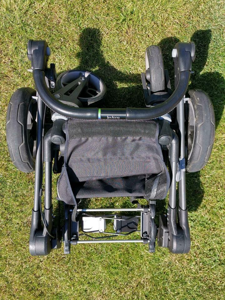 ❤️ Teutonia Kinderwagen❤️BeYou!V3 2015 Buggy Sportkarre grün grau in Selsingen