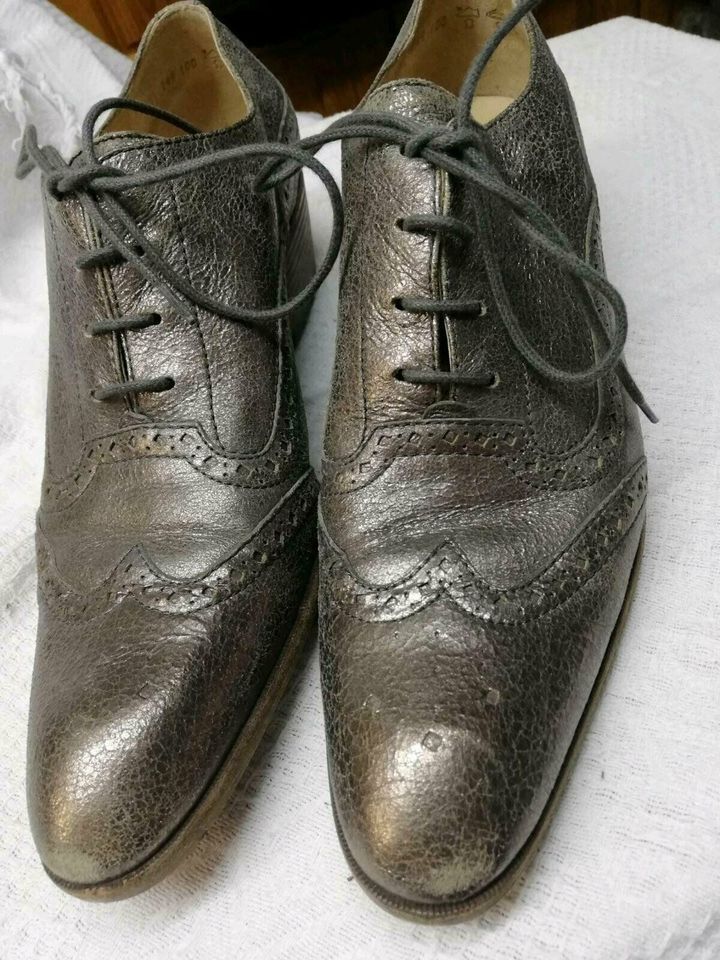 Silber-metallic Halbschuhe von Lloyd in Größe 40,5 in Neubrunn