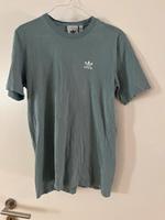 T-Shirt Adidas XS in türkis/meerblau Kr. München - Neubiberg Vorschau