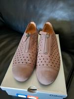 Gabor leichte Damenschuhe Gr. 7 Leder Lochmuster braun Nordrhein-Westfalen - Swisttal Vorschau
