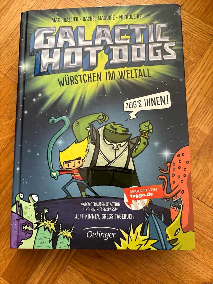 Galactic Hot Dogs / Würstchen im Weltall in Celle