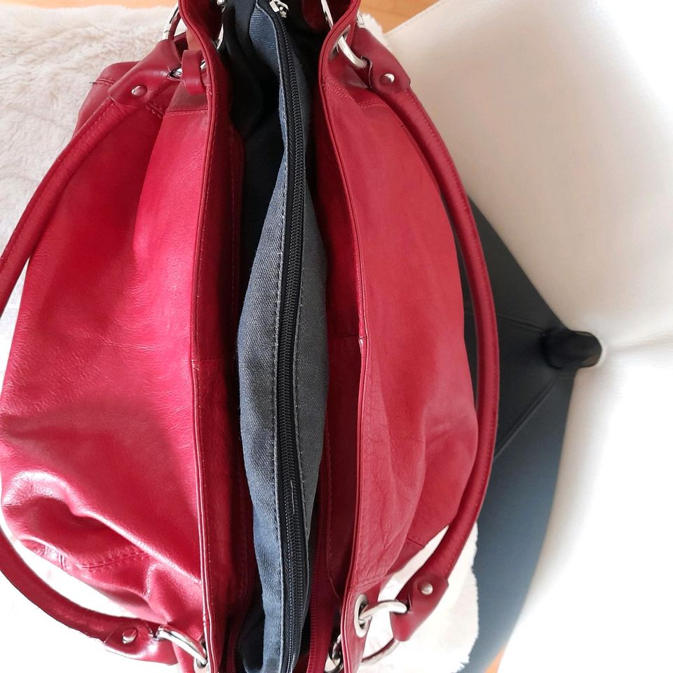 Damenhandtasche/ rot/ Leder in Rennerod