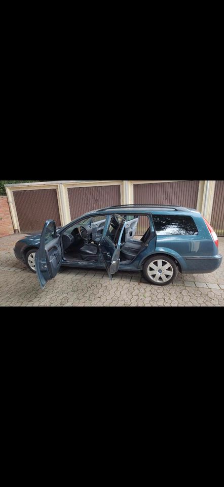 Ford Mondeo 2.0 Diesel Ghia 2004 in Hannover