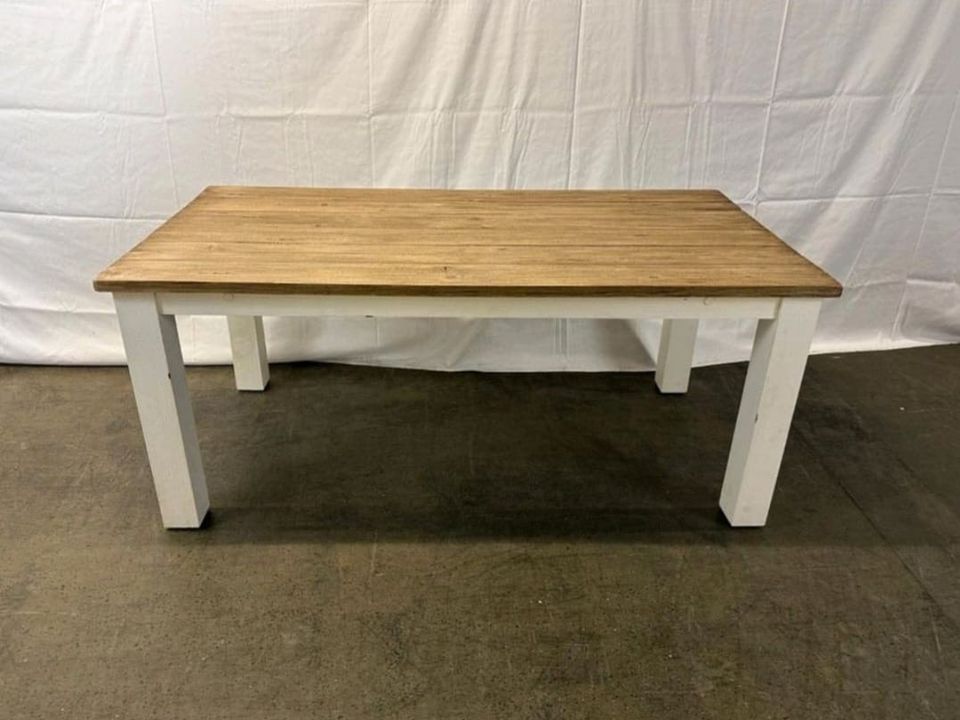 Tisch massiver Esstisch Fasmas Amanda 140 cm neu in Lübeck