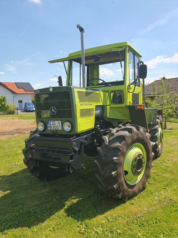 MB-Trac 800, Baumuster 440163, Mittelschalter, Baujahr 1980 in Willingshausen