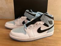 Nike Air Jordan 1 Mid NEU 42.5 White Ice Blue Black Baden-Württemberg - Ulm Vorschau