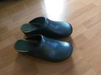 Sanita Clogs blau metallic,Leder,39,ungetragen,w.neu Frankfurt am Main - Sachsenhausen Vorschau