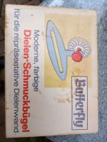 Kleiderbügel set vintage Hessen - Gründau Vorschau