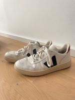 Veja Sneaker Größe 41 Nordrhein-Westfalen - Lüdenscheid Vorschau