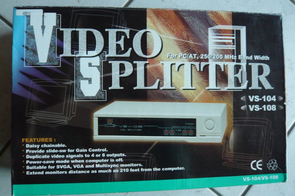 Video Splitter VS 104 in Neulingen