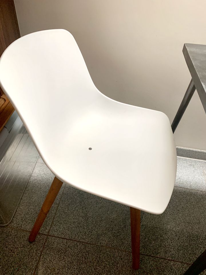 Stuhl mit Holzbeinen Akazie weiß von Greemotion (2 Stück) in Brühl