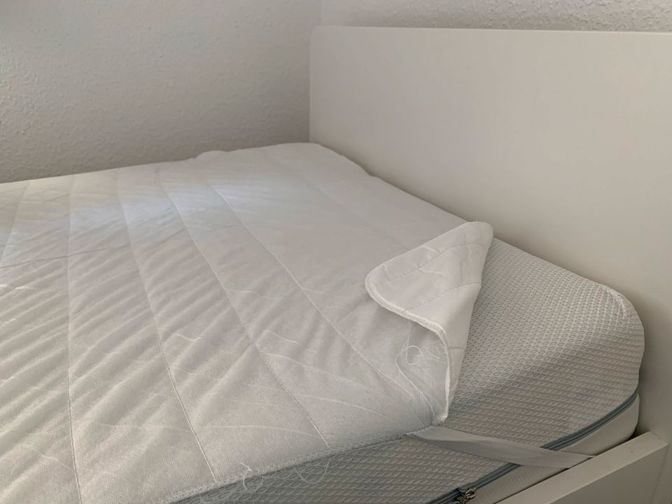 Bett und Matratze in Wuppertal