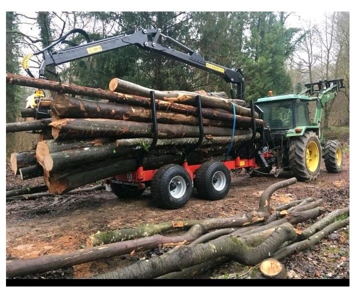 Möre Maskiner SF11 Rückewagen mit 6570 Kran, Holzwagen in Kaltenlengsfeld