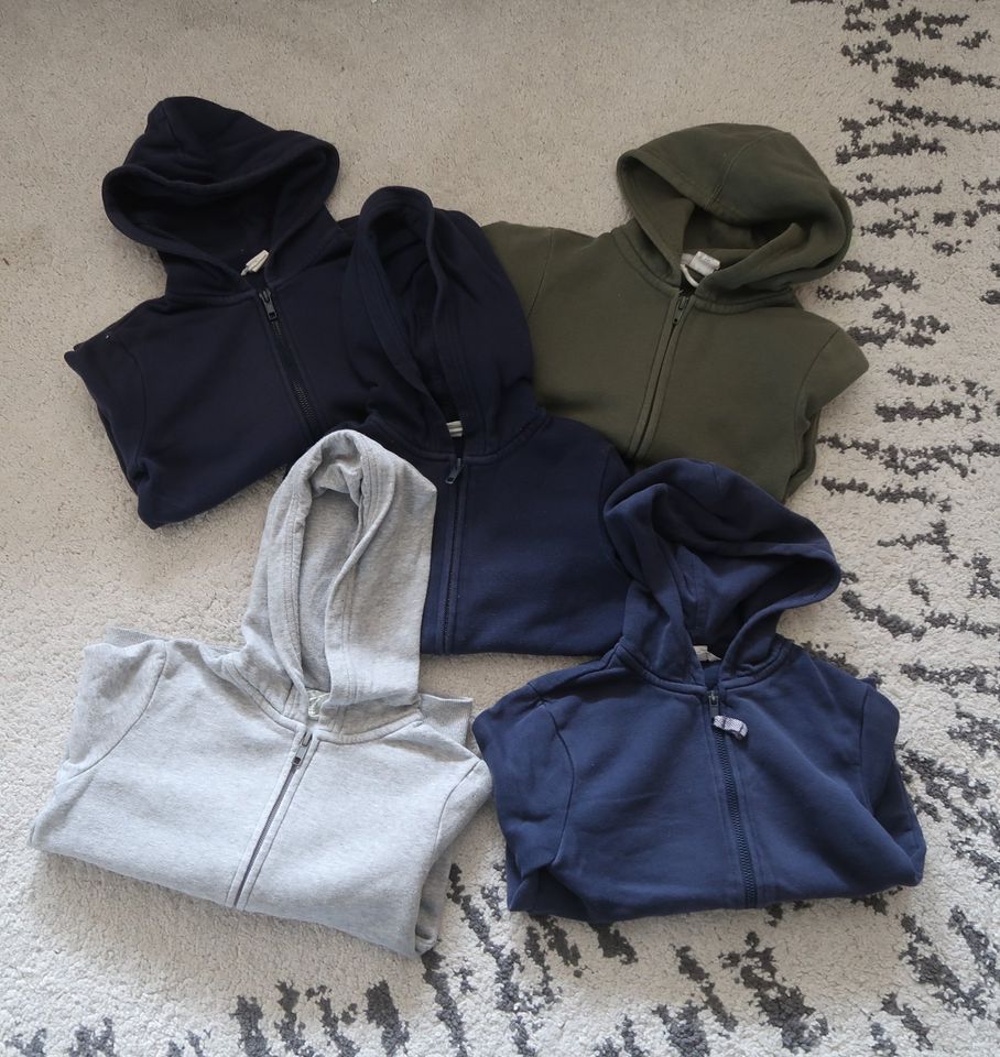 5x H&M Sweat-Jacke Strick-Jacke Kapuzenjacke Hoodie 110/116 basic in Gilching