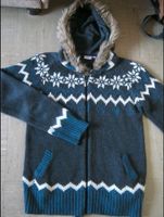 Superschöne  Norweger Strickjacke Gr. 152-158  mit Kaputze Rheinland-Pfalz - Waldbreitbach Vorschau