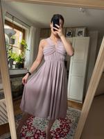 Elegantes ASOS Midi-Abendkleid / Abiballkleid mit offenem Rücken Baden-Württemberg - Wangen im Allgäu Vorschau