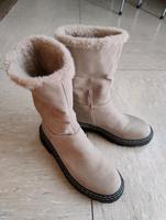 Damenstiefel Größe 39 gefüttert Hessen - Rüsselsheim Vorschau