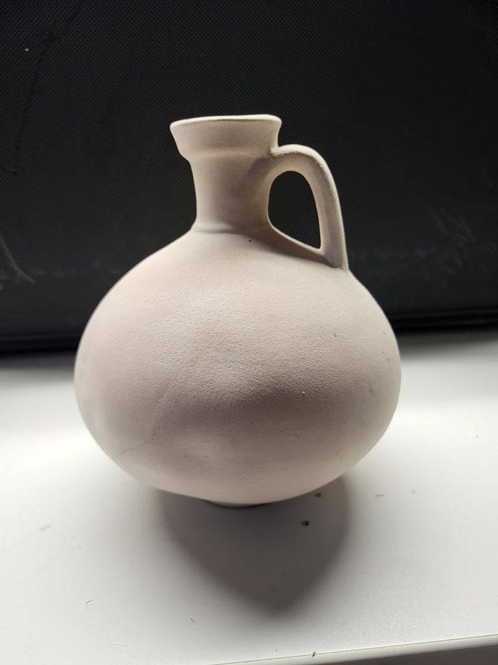 Vase aus Ton, Durchmesser ~ 16cm, Höhe ~ 17,5 in Oberasbach