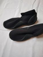 Neopren/Füßlinge/Badeschuhe mares Gr. 35/36 bzw. Gr. 4 Berlin - Wilmersdorf Vorschau