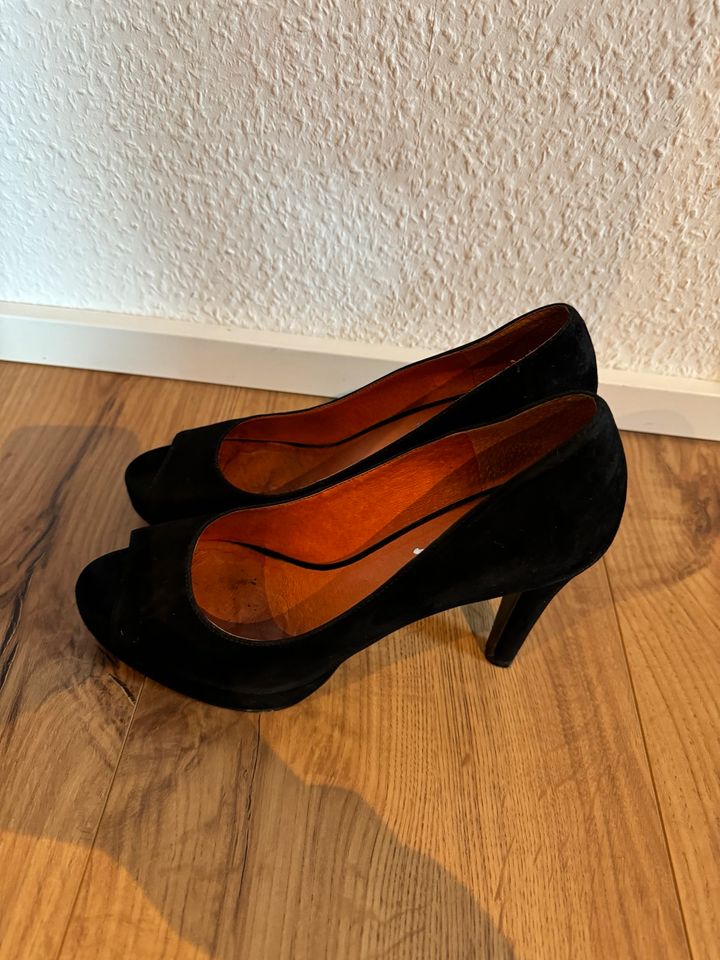 Peeptoe Pumps Größe 39 Veloursleder in Bremen