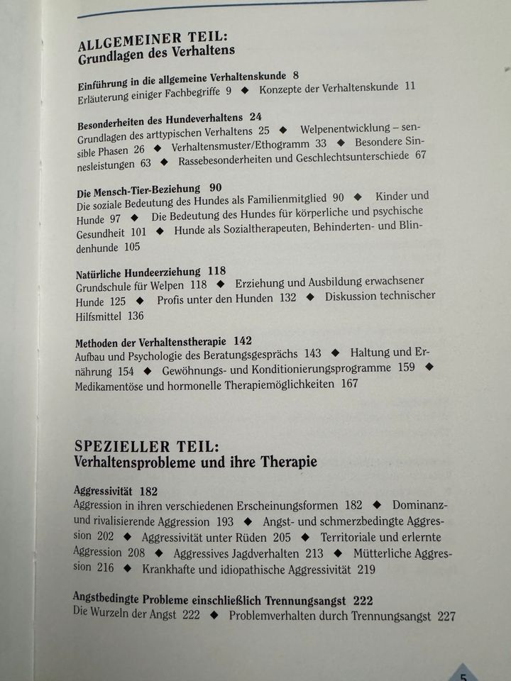 Buch „Der unverstandene Hund“ von Dr. med. vet. Eva Heidenberger in Nagold