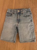 Tommy Hilfiger Jeans Shorts Gr. 140 Kreis Ostholstein - Bad Schwartau Vorschau