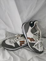 Sneaker Fila Herren Sommer leicht Größe 44 Hessen - Büdingen Vorschau