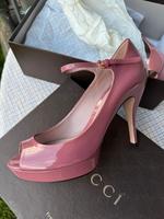 NEU 500€ Original Gucci Pumps Lackleder Peeptoes nude / rosé 38 Hessen - Lampertheim Vorschau