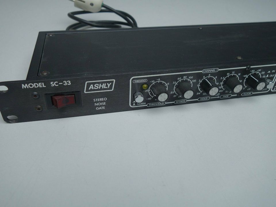 Ashly SC-33 Stereo Noise Gate 65168-170 in Weilrod 