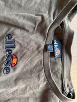 Bauchfreies T-Shirt Rheinland-Pfalz - Trier Vorschau