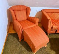 Zweisitzer Sofa + Sessel mit Hocker.Top Zustand. Bayern - Marktheidenfeld Vorschau
