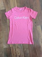 Calvin Klein CK Shirt Tshirt gr. 164 Baden-Württemberg - Köngen Vorschau
