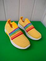 Slipper, Größe 37, Gelb-Rainbow, super leicht  -  NEU Schleswig-Holstein - Hohenlockstedt Vorschau