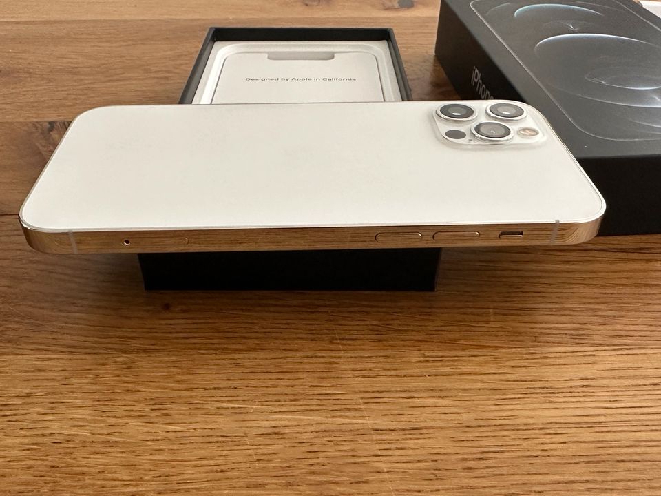 iPhone 12 Pro Silver, 256 GB in OVP mit Zubehör in Dillingen (Saar)