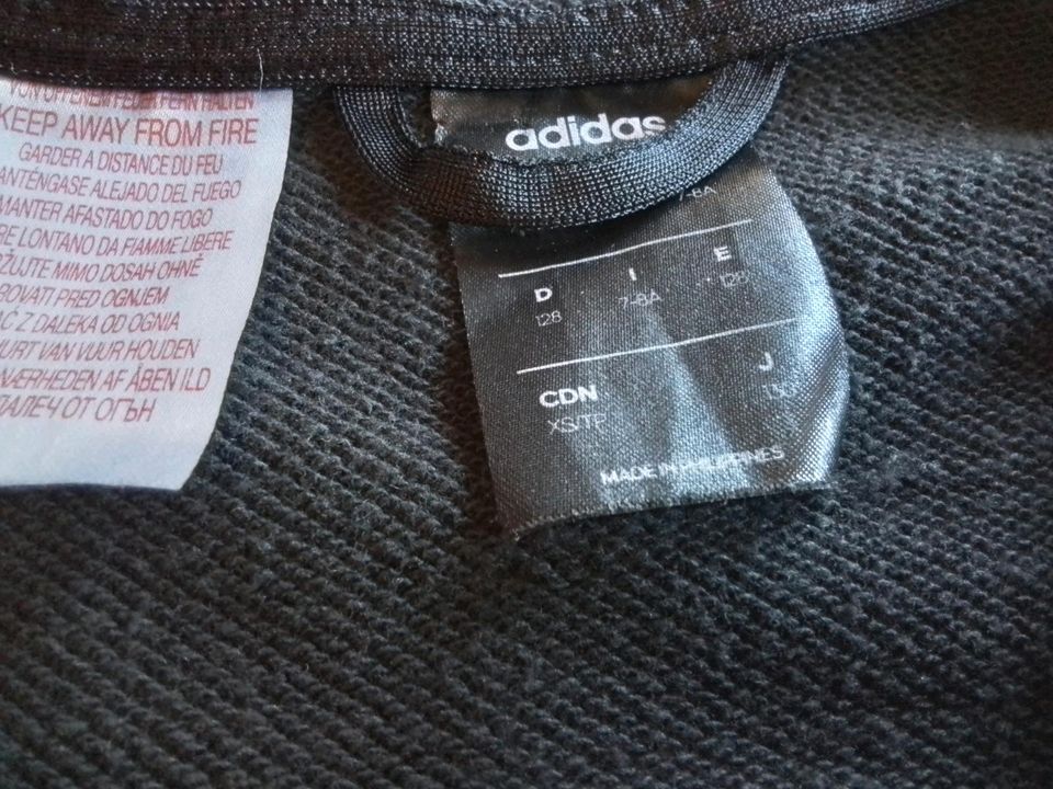 Adidas Sweatjacke  ! Gr 128 ! in Oberhausen