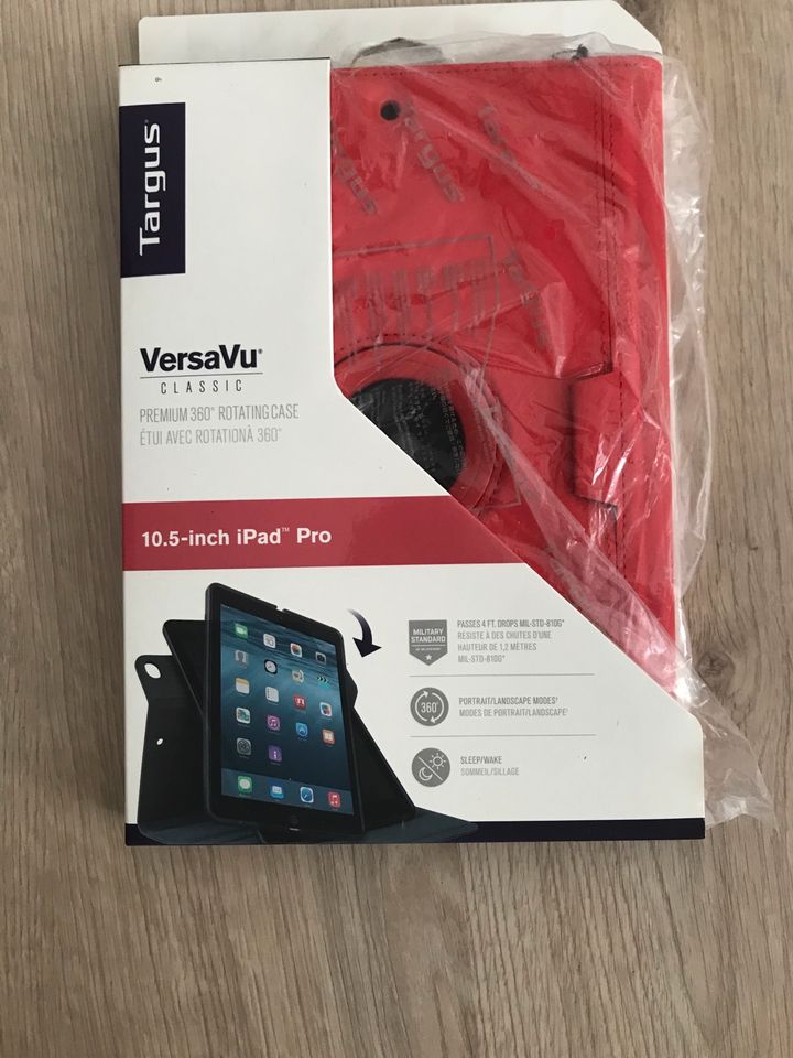 Targus Versavu Case für das iPad Pro 10.5" im rot in Hamburg