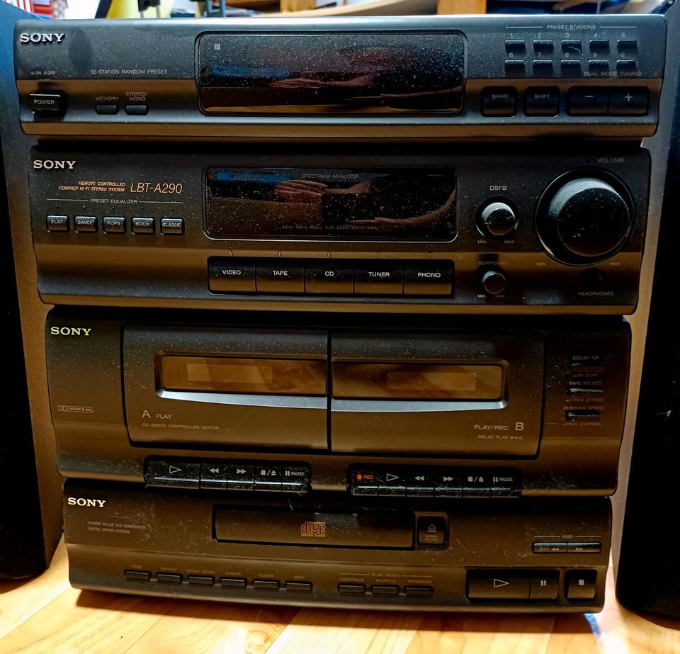 Stereoanlage Sony doppel Kasettendeck CD Player Radio in Petersaurach